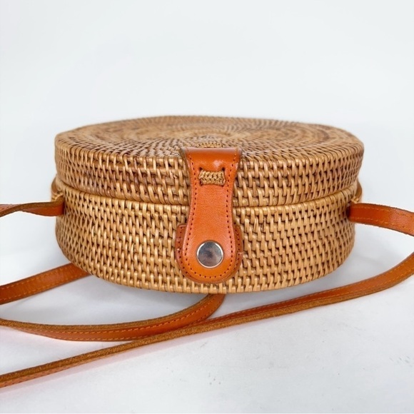 Faithfull the Brand Circle Rattan Crossbody Bag Circle Woven Lined Purse - Picture 5 of 10